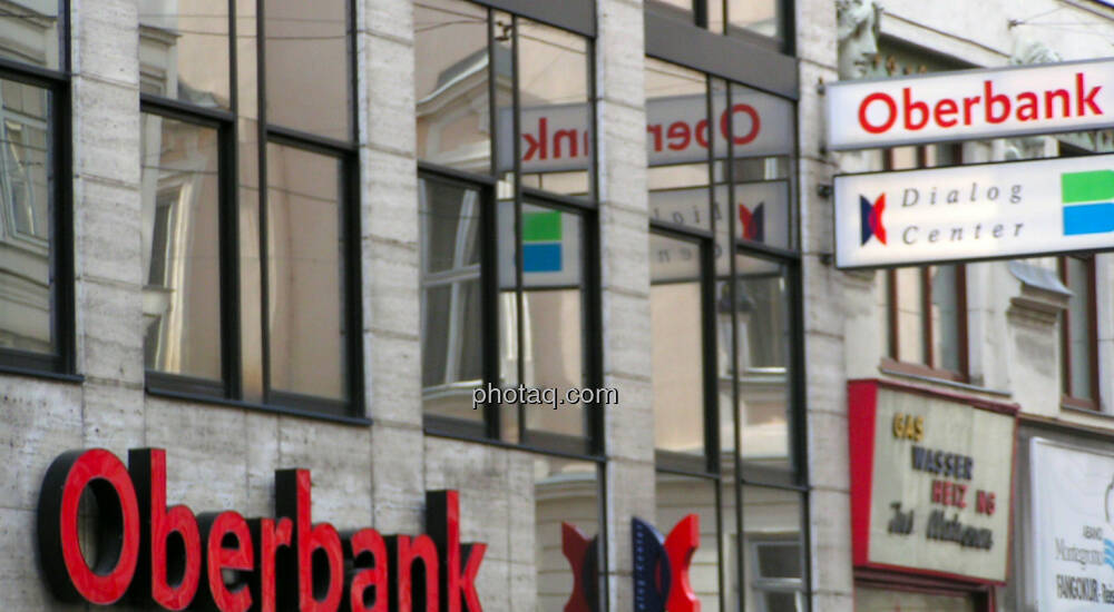 Oberbank With Employee Action Boerse Social Com